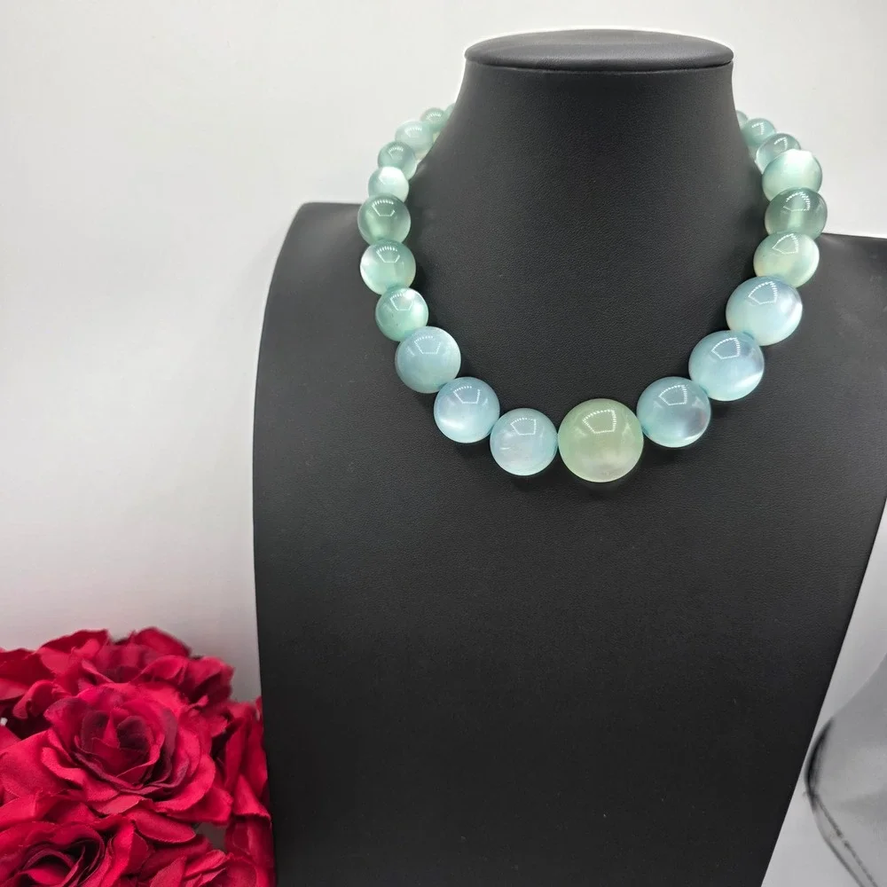 Seafoam Green Blue Cat Eye Graduated Bead Necklace Silver Tone Adjustable Clasp